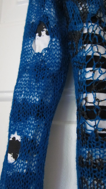 h.NAOTO Anarchy Blue Deconstructed Sweater w Black White Stripe