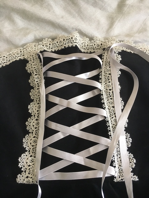 Moi meme Moitie MMM Velvet Divine Cross JSK black x silver