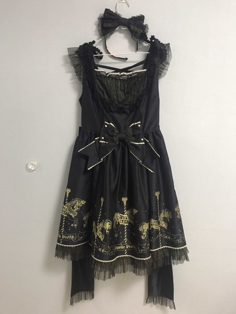 ON HOLD-- Angelic Pretty / Twinkle Carnival black switching jsk+