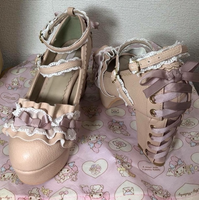 Liz Lisa M size light brown / dusty pink brown shoes w Liz Lisa M size light brown / dusty pink brown shoes w