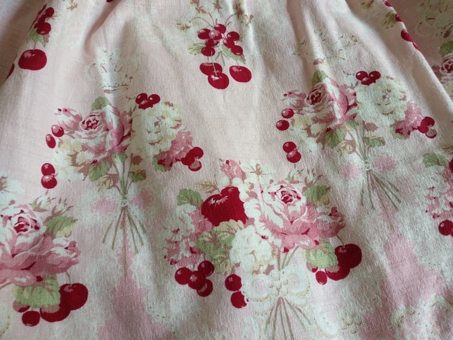 Baby the Stars Shine Bright Cherry Bouquet Print pink JSK
