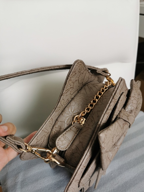 purse tangne wale