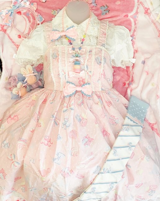 PLus-size friendly 104 cm bust Angelic Pretty ap original print