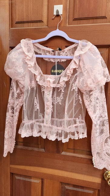 Bloom & Laced blouse