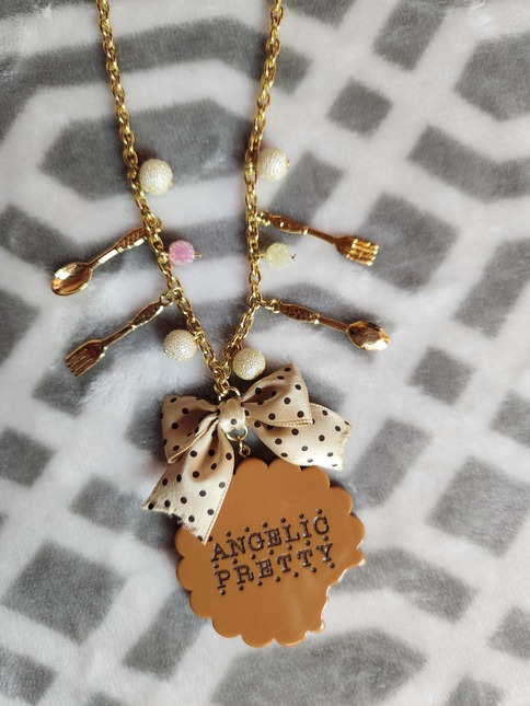 Angelic Pretty cream cookie necklace choco valentine oldschool