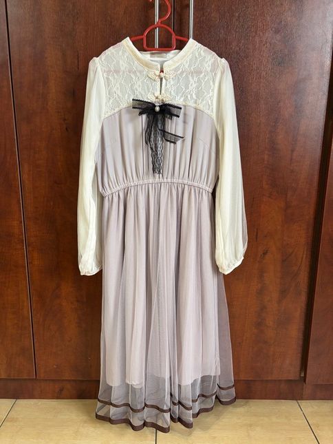 Axes femme poetique long dress 1738925423 5495461d progressive
