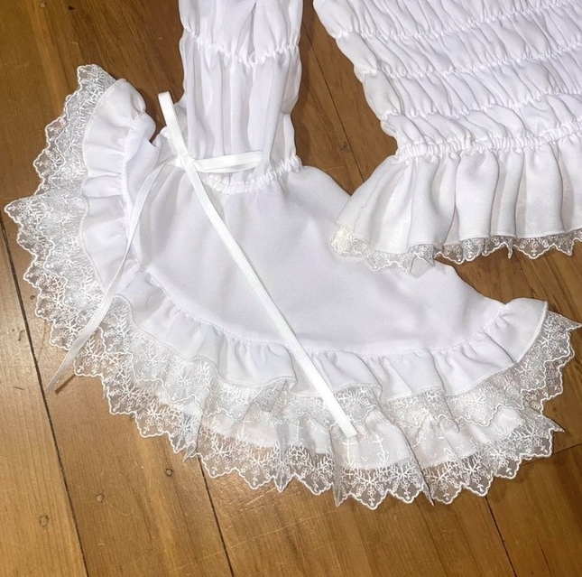 【ATELIER-PIERROT】Blossom Breeze Blouse 3meKCp9x8fhQY97HkTpmV4TireaQgc