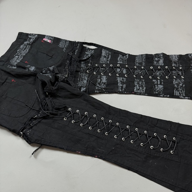 Mad girl by mad punks bondage pants - Pants and Shorts - Kei