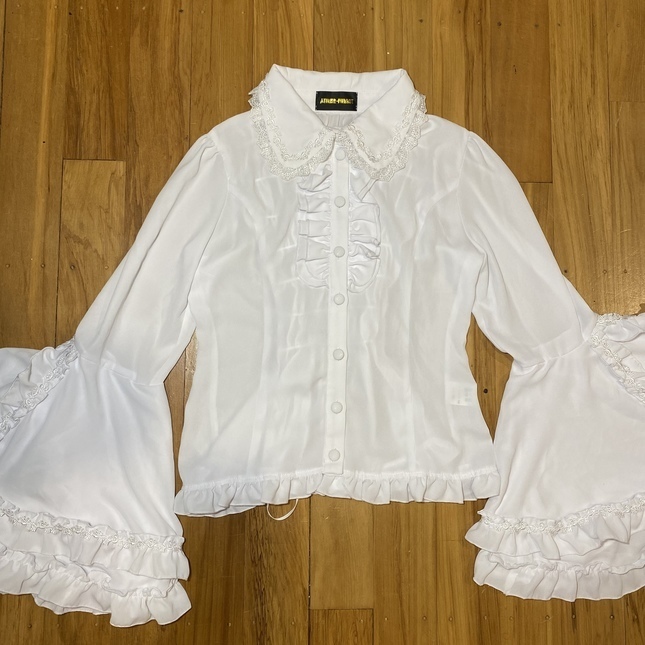 Atelier Pierrot Louise Jabot princess sleeved Blouse - Blouses