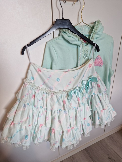 Angelic Pretty Jewelry Jelly Skirt & Parka Set Mint - Skirts
