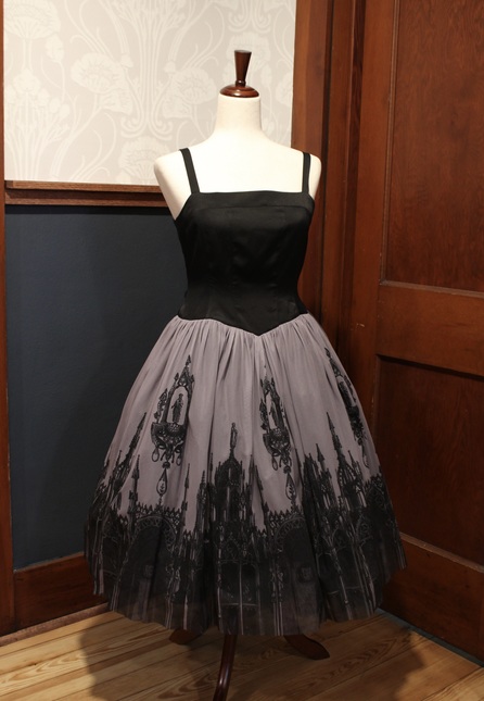 NWT Juliette et Justine Robe de Chapelle - Black size 2